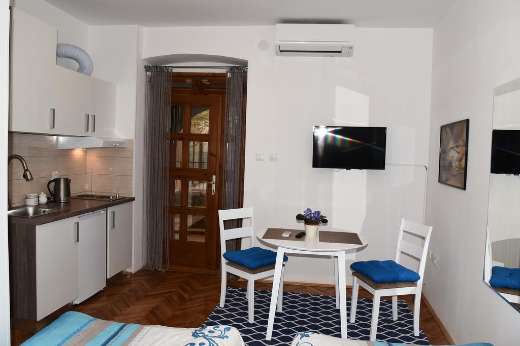Downtown Korina Apartmán *